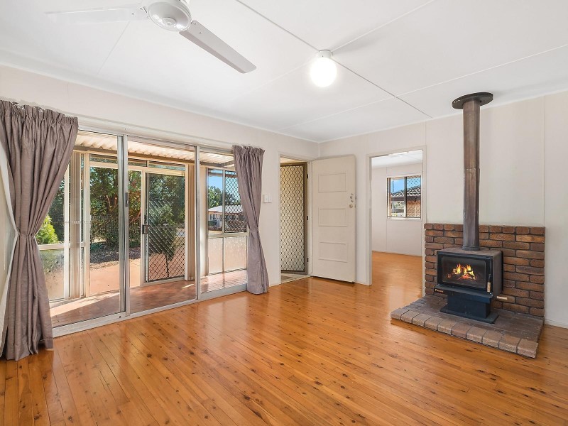 10 Guy Street, Newtown QLD 4350