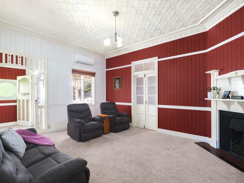 202 Perth Street, South Toowoomba QLD 4350