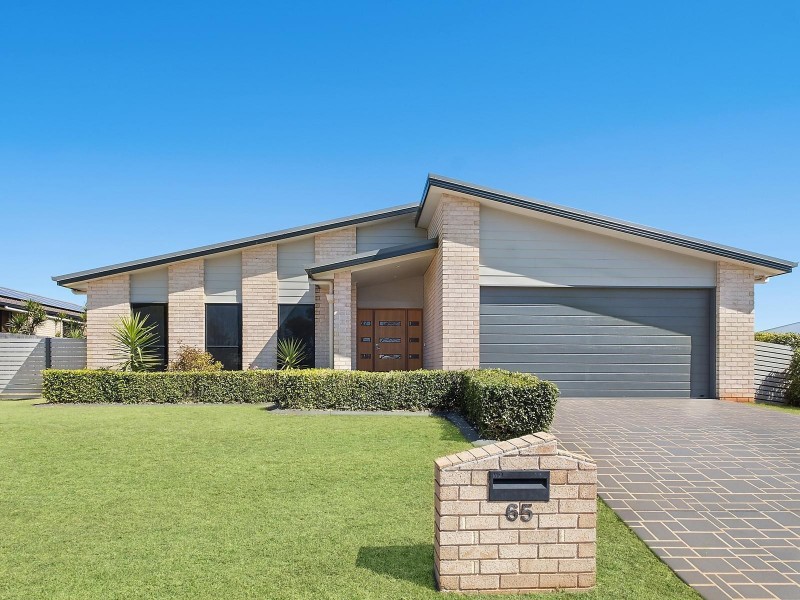 65 Polzin Road, Highfields QLD 4352