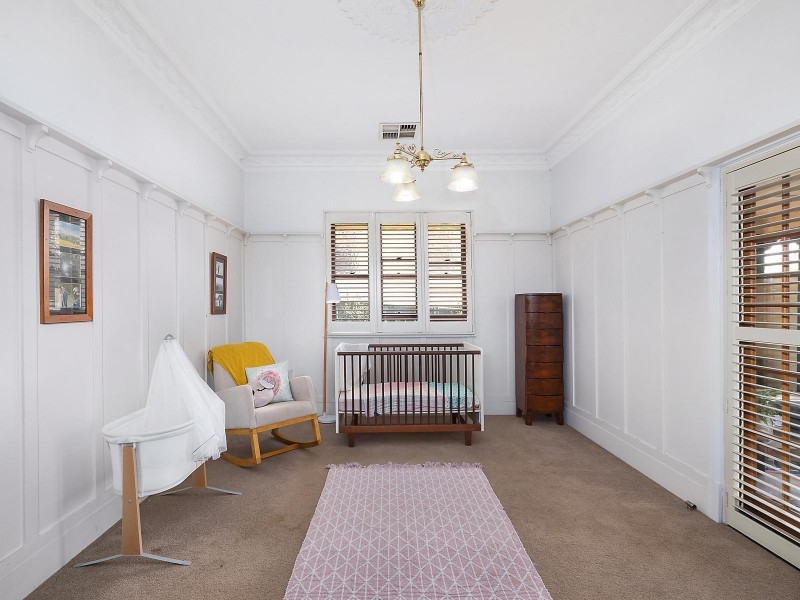 12 Christmas Street, North Toowoomba QLD 4350