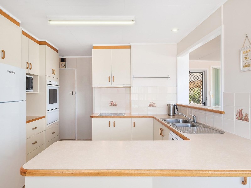 9A Wilma Street, Centenary Heights QLD 4350