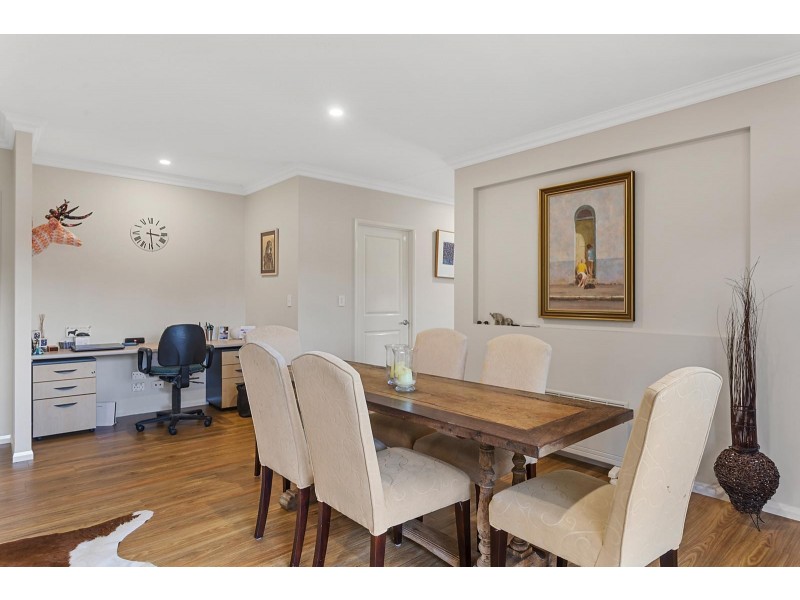 2/18 Cavell Street, East Toowoomba QLD 4350