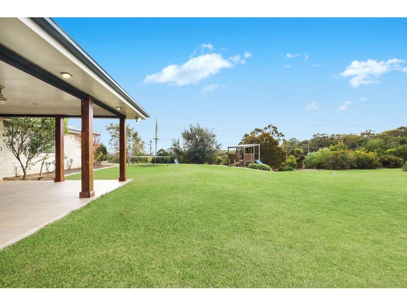 9 Jenna Court, Highfields QLD 4352