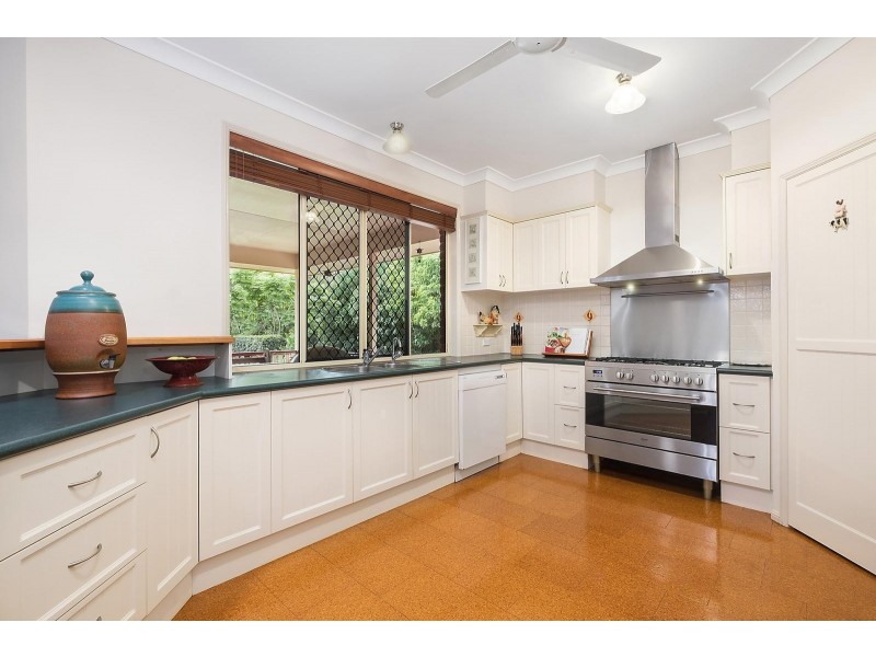 38 Diosma Drive, Highfields QLD 4352