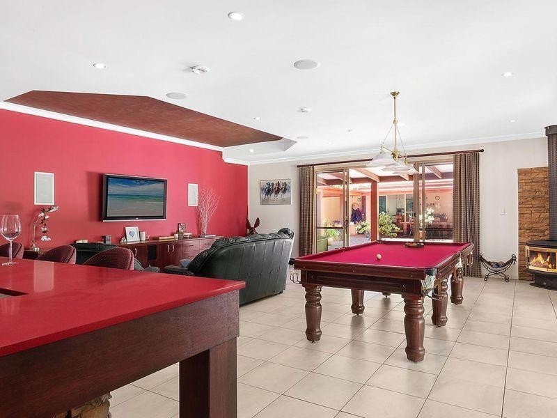 2972 Esk Hampton Road, Ravensbourne QLD 4352