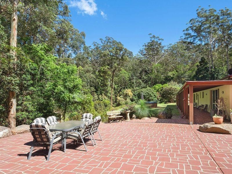 2972 Esk Hampton Road, Ravensbourne QLD 4352
