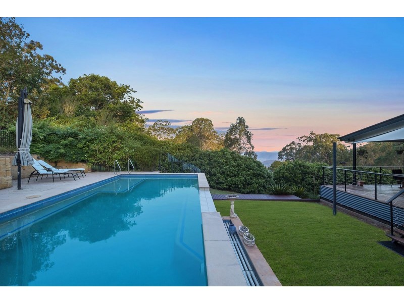 18 Flagstone Creek Road, Middle Ridge QLD 4350