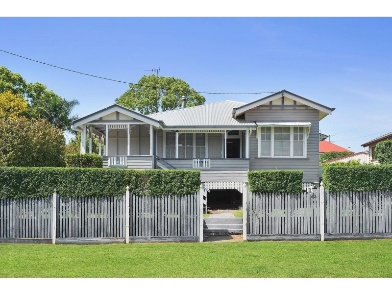 42 Cumming Street, North Toowoomba QLD 4350