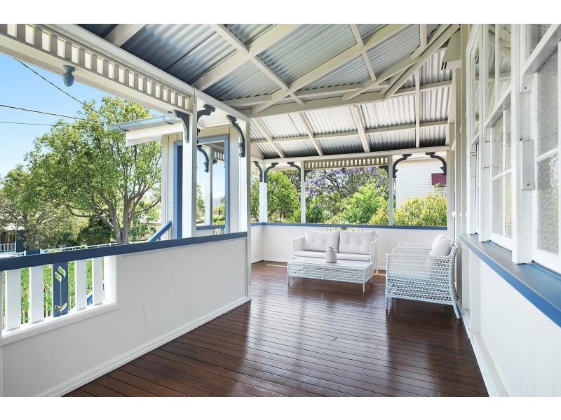 42 Cumming Street, North Toowoomba QLD 4350