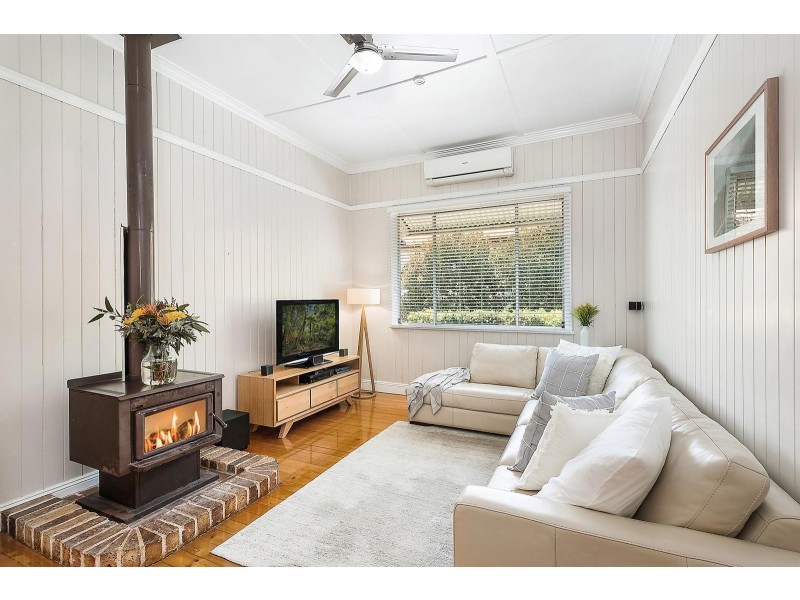 42 Cumming Street, North Toowoomba QLD 4350