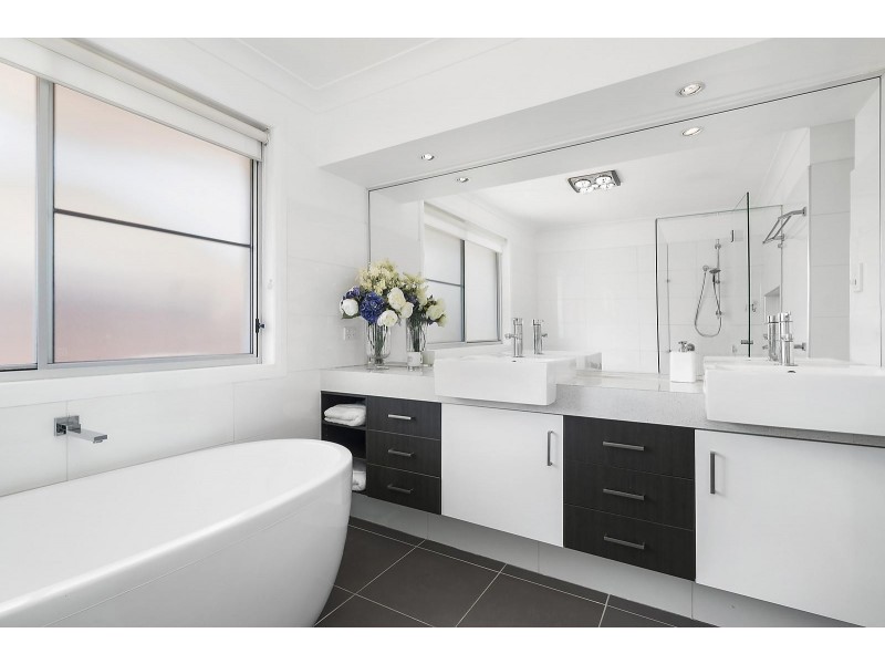 133 Ramsay Street, Centenary Heights QLD 4350