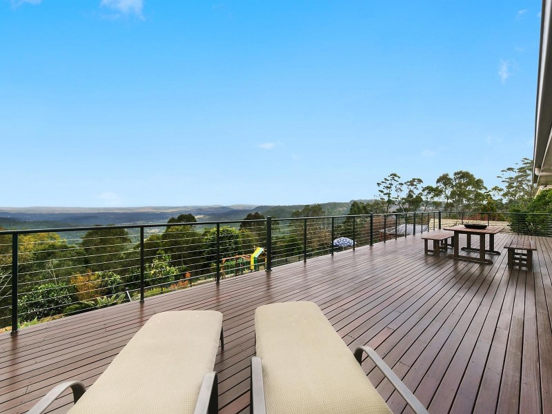 54 Skyline Drive, Blue Mountain Heights QLD 4350