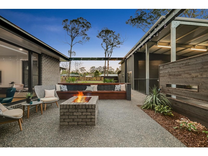 29 Reis Road East, Highfields QLD 4352