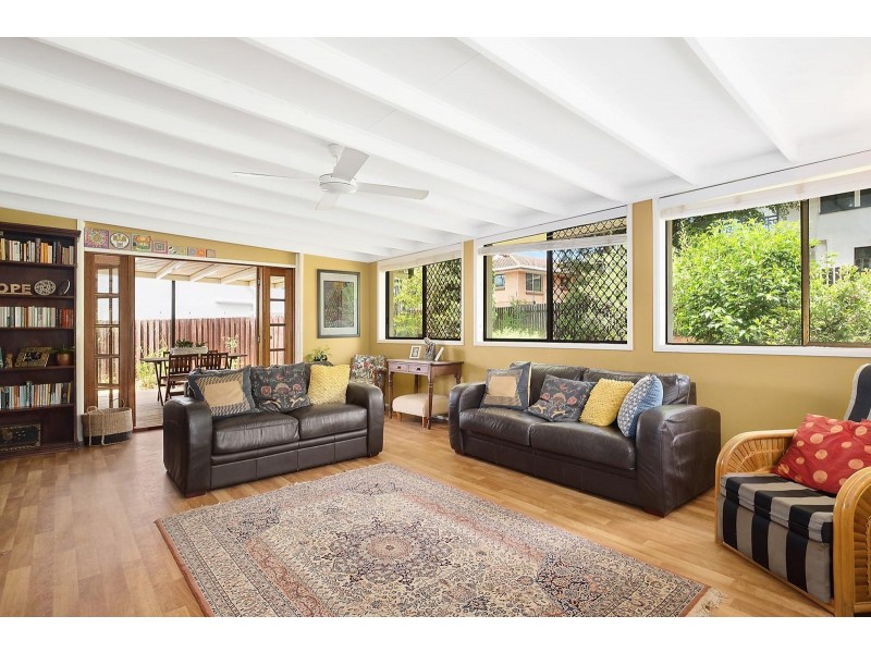 273 Mackenzie Street, Centenary Heights QLD 4350