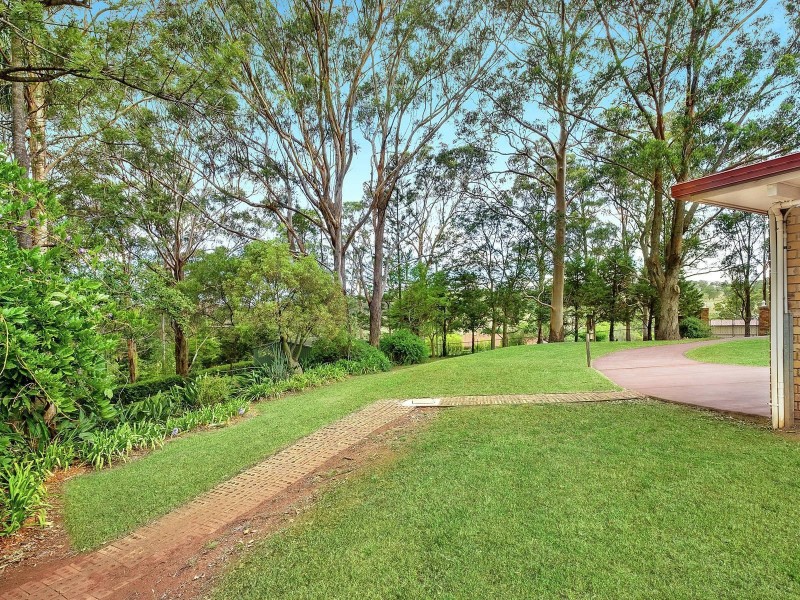8 Bimbi Court, Highfields QLD 4352