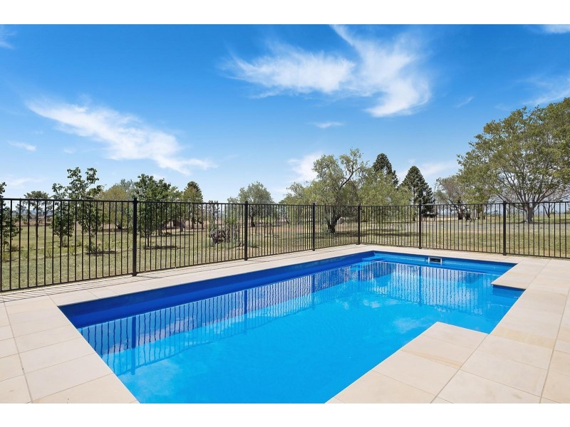 1374 Felton-Clifton Road, Nobby QLD 4360