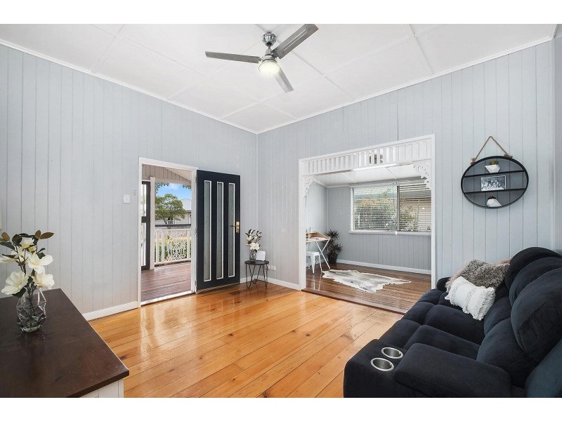 2A Jenkins Street, Newtown QLD 4350