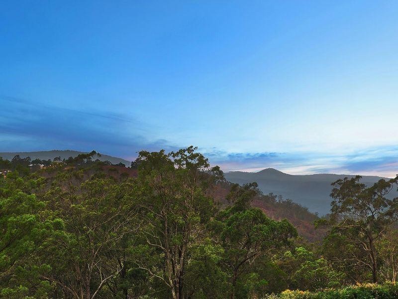20 Bogong Court, Cabarlah QLD 4352