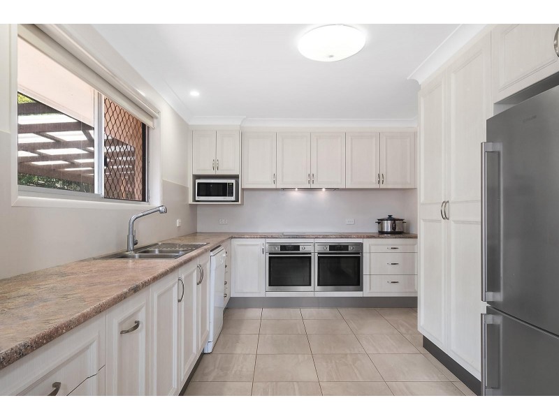 20 Hazel Street, Centenary Heights QLD 4350