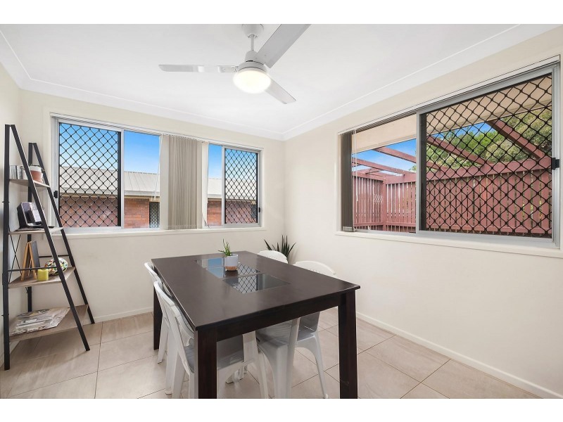 20 Hazel Street, Centenary Heights QLD 4350