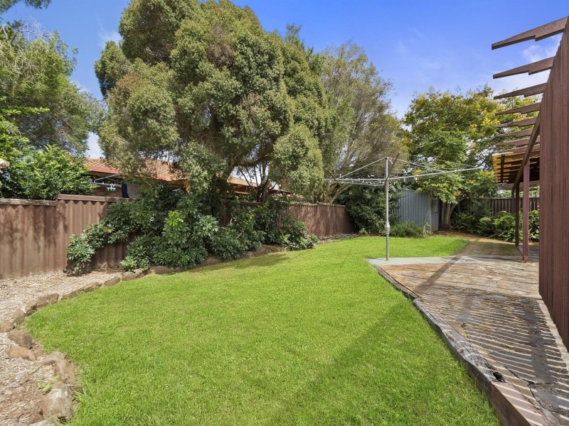 20 Hazel Street, Centenary Heights QLD 4350