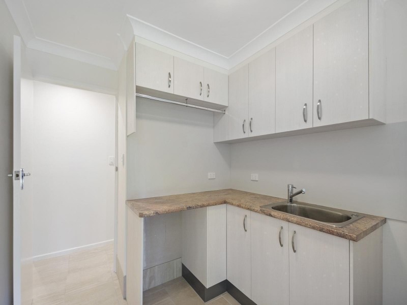 20 Hazel Street, Centenary Heights QLD 4350