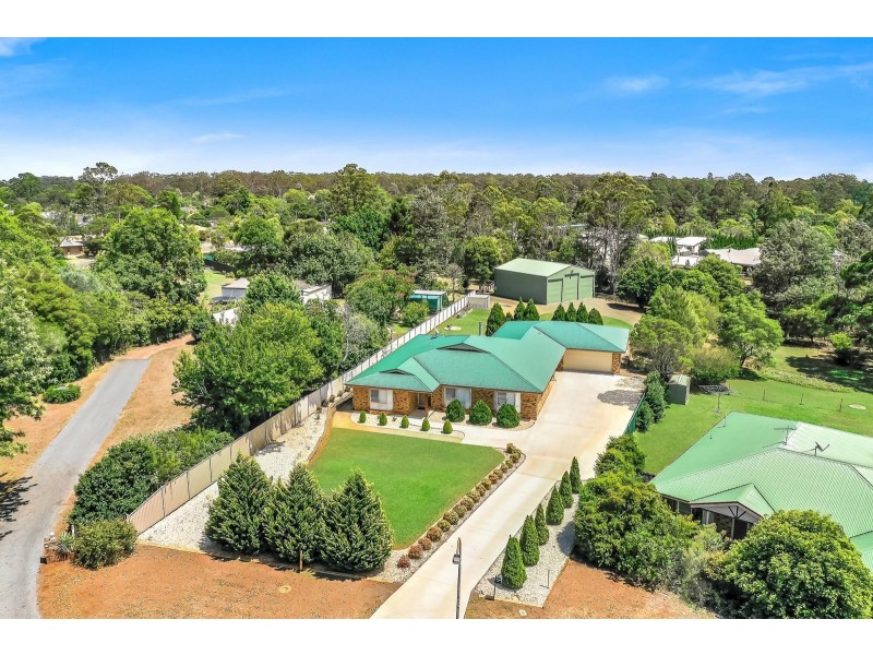 4 Sundowner Court, Highfields QLD 4352