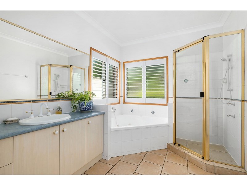 20 Tara Court, Highfields QLD 4352