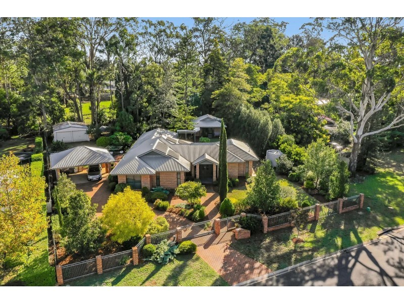 3 Kookaburra Court, Highfields QLD 4352