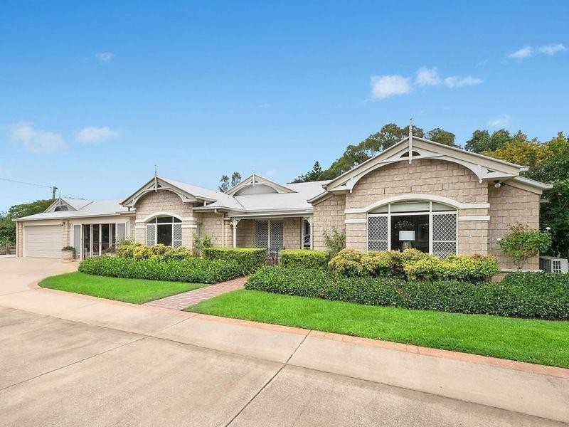 336 Hursley Road, Glenvale QLD 4350