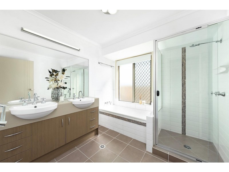 48 Whitman Street, Westbrook QLD 4350