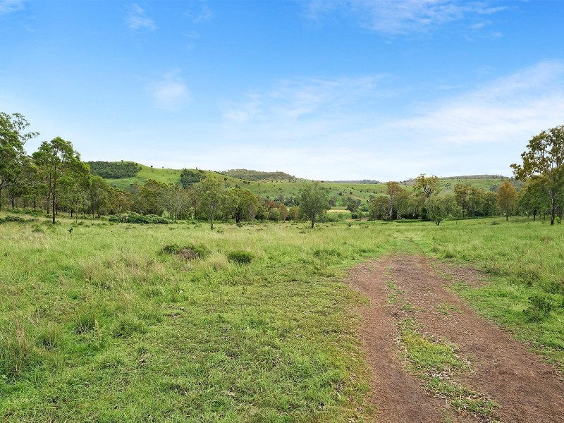 177 Schultz Road, Coalbank QLD 4352