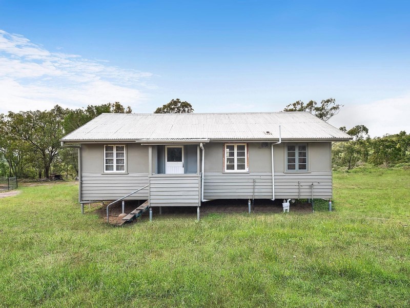 177 Schultz Road, Coalbank QLD 4352