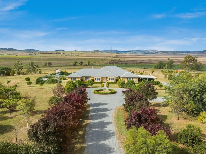 255 Wyreema Cambooya Road, Wyreema QLD 4352