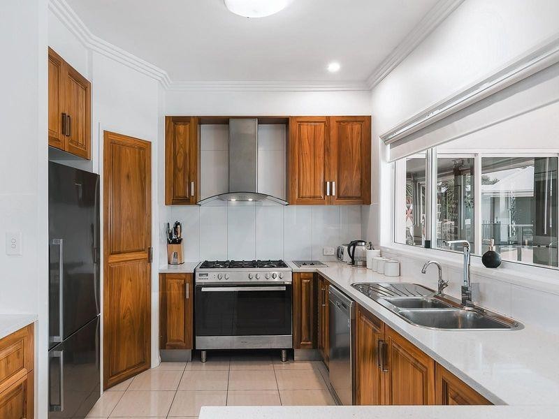 39 Kratzke Road, Highfields QLD 4352