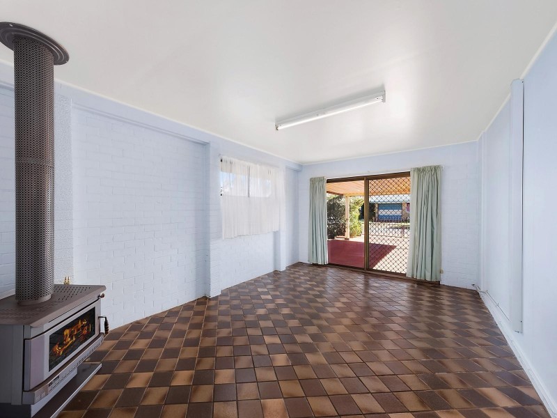 2 Dorothea Court, Harristown QLD 4350