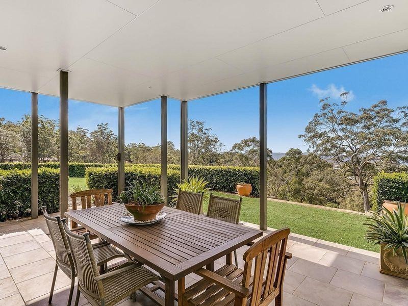 3 Rosewall Court, Mount Kynoch QLD 4350