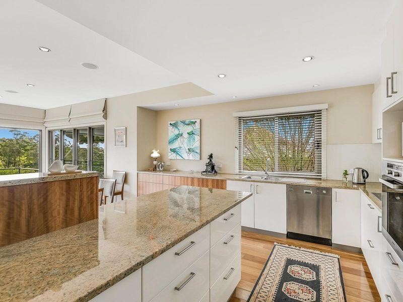 3 Rosewall Court, Mount Kynoch QLD 4350