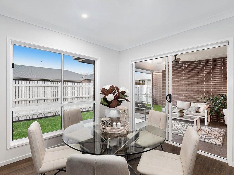 312 Hume Street, Centenary Heights QLD 4350