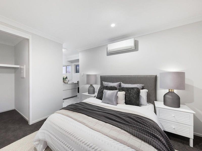 312 Hume Street, Centenary Heights QLD 4350