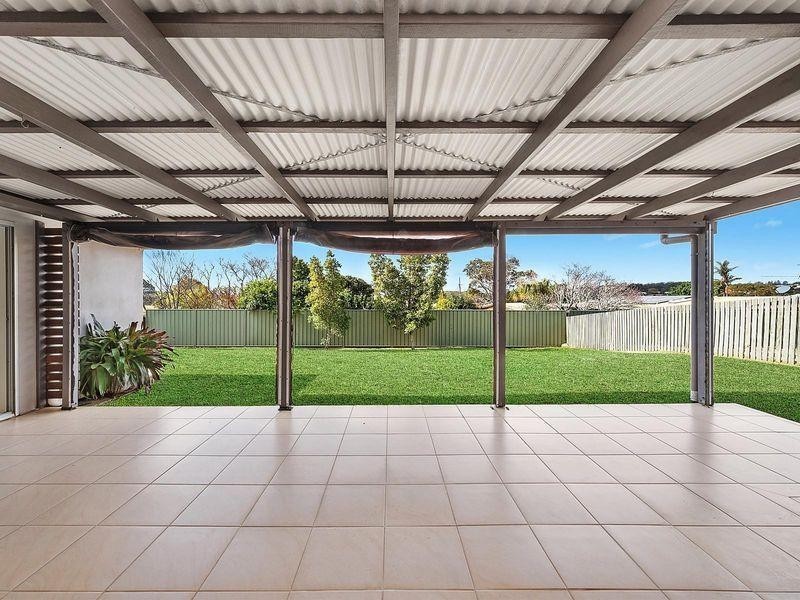 10 Claire Street, Centenary Heights QLD 4350