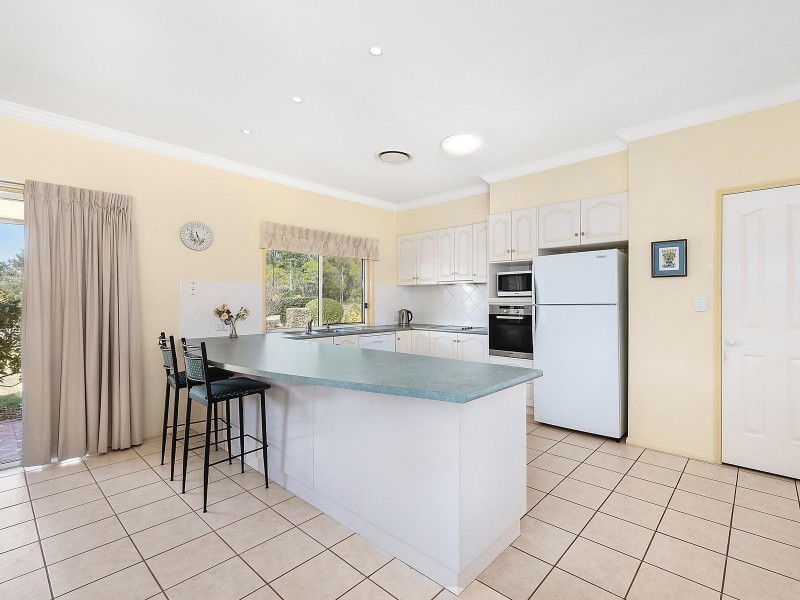 2 Tara Court, Highfields QLD 4352
