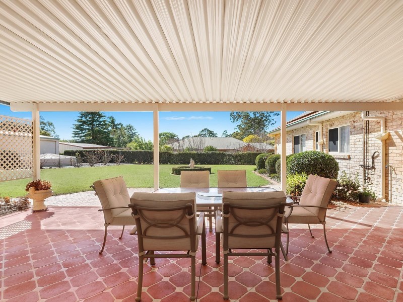 2 Tara Court, Highfields QLD 4352