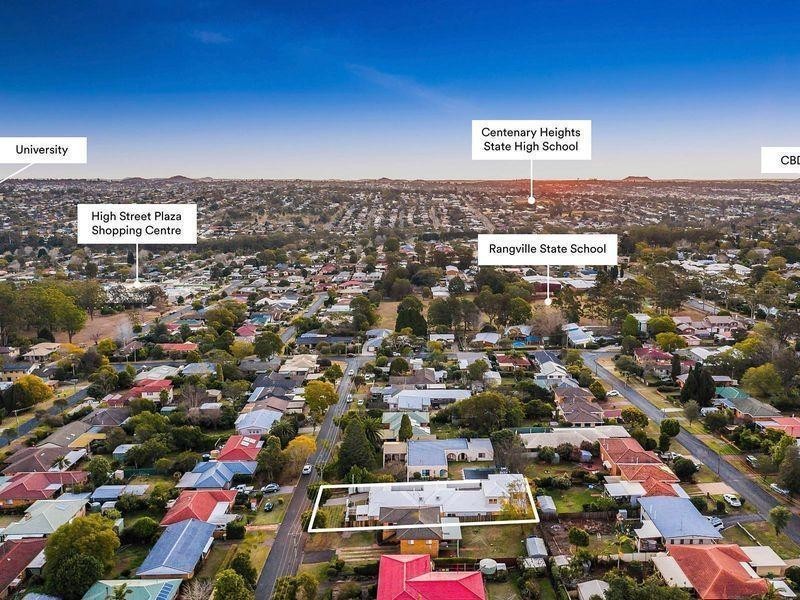 2/7 Hartman Street, Rangeville QLD 4350