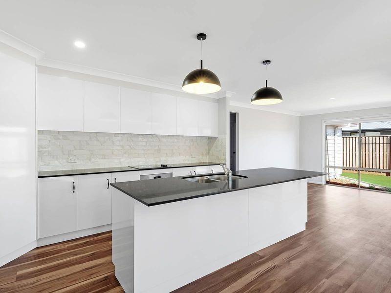 117 Cronin Road, Highfields QLD 4352