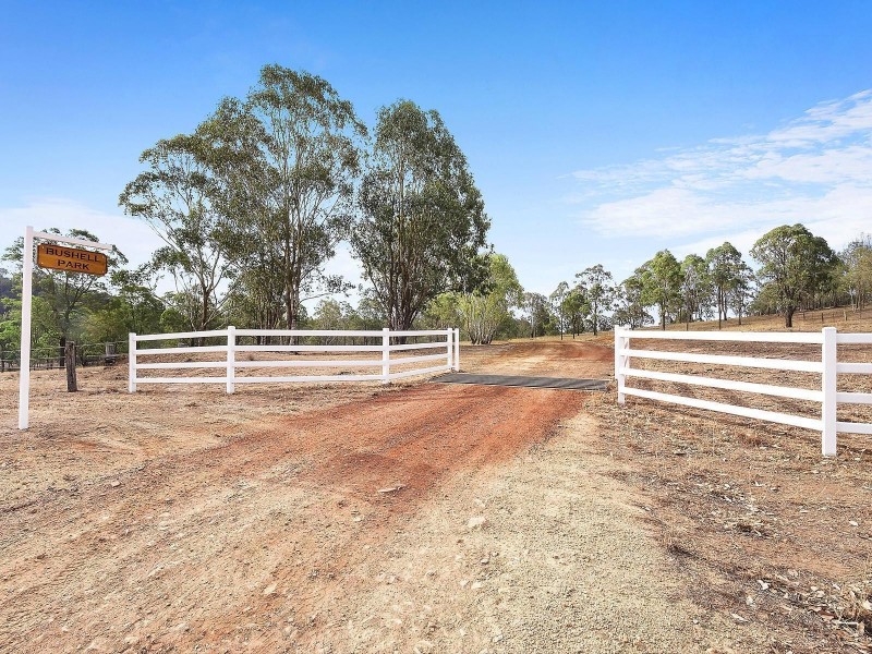 82 Bushell Road, Geham QLD 4352