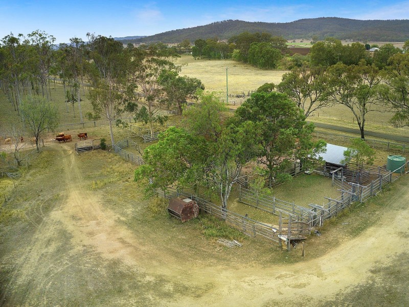 64 Laidley Creek West Road, Mulgowie QLD 4341