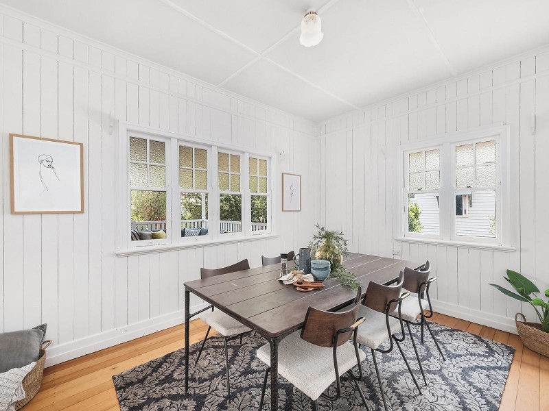 35 Moloney Street, North Toowoomba QLD 4350