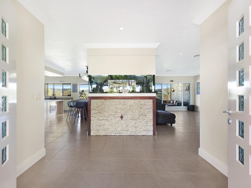8 Claudia Court, Top Camp QLD 4350