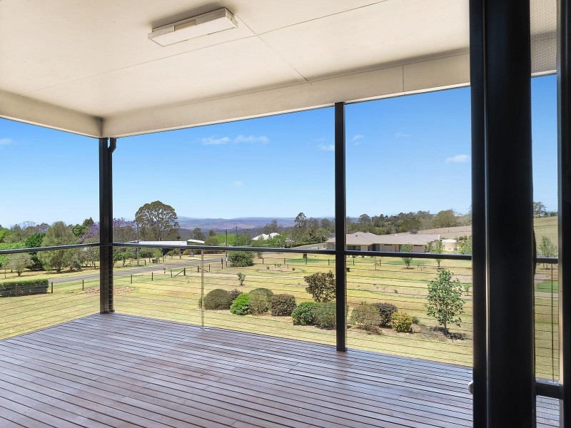 45 Montrose Road, Cabarlah QLD 4352